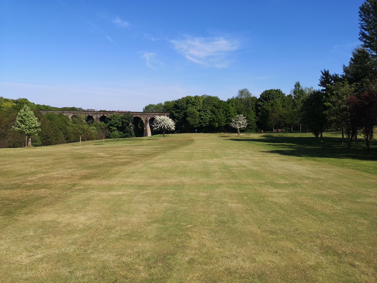 LightcliffeGC's tweet image. Sunday Afternoon Golf ⛳

1️⃣8️⃣ Holes for £18

Book online ➡️ brsgolf.com/lightcliffe/vi…