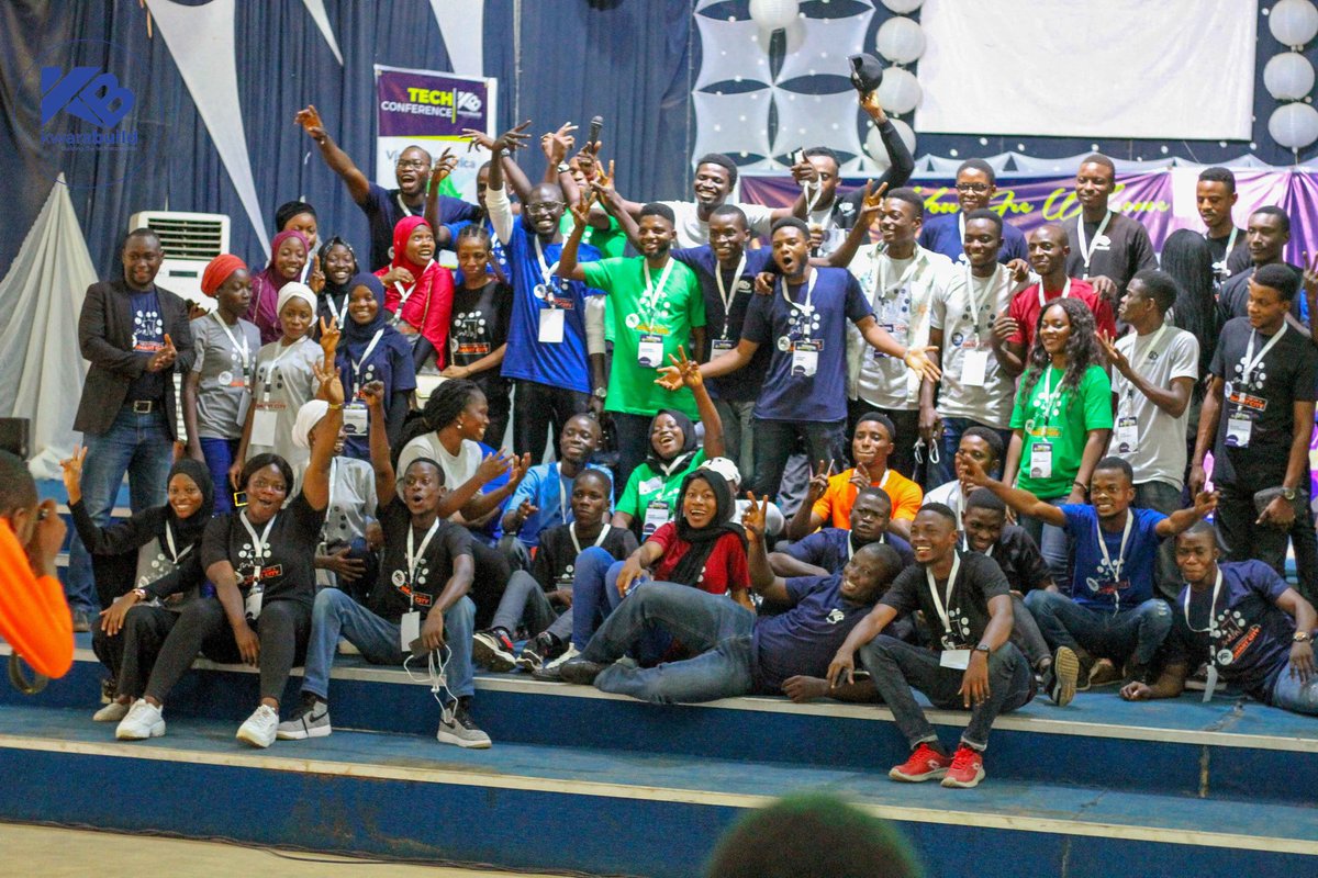 withkifli's tweet photo. Africa's Next BUILDERS ๐
#kwarabuildConf #Kwarabuild2020 https://t.co/MGRhzji5ac