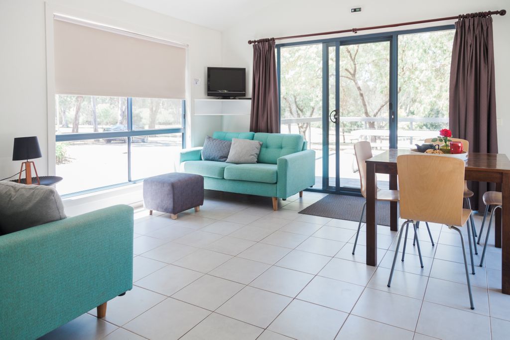 eildonpondagehp's tweet photo. We offer a range of accommodation to suit your holiday, when you are able to travel book a stay with us!

Book Online: https://t.co/hQWfVfIhju
03 5774 2105

#eildon #eildonpondage #lakeeildon #victoria #highcountry https://t.co/N5Uh3jFk2f