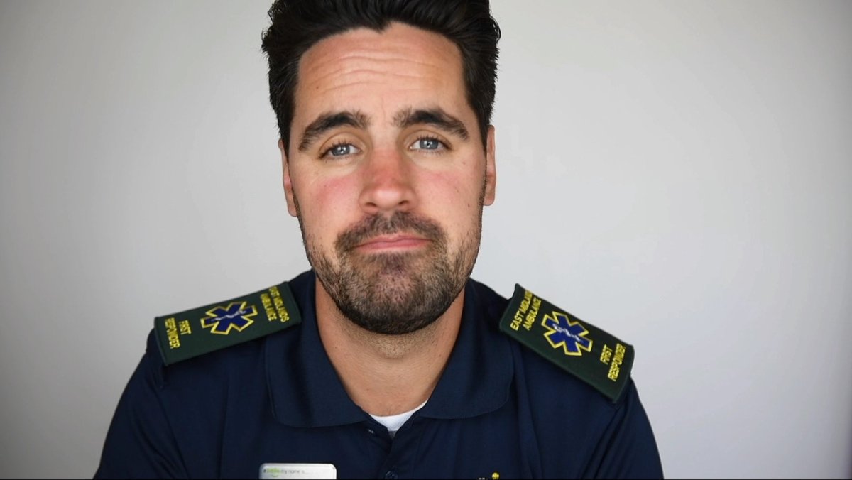 East Midlands Ambulance Service NHS Trust tweet media