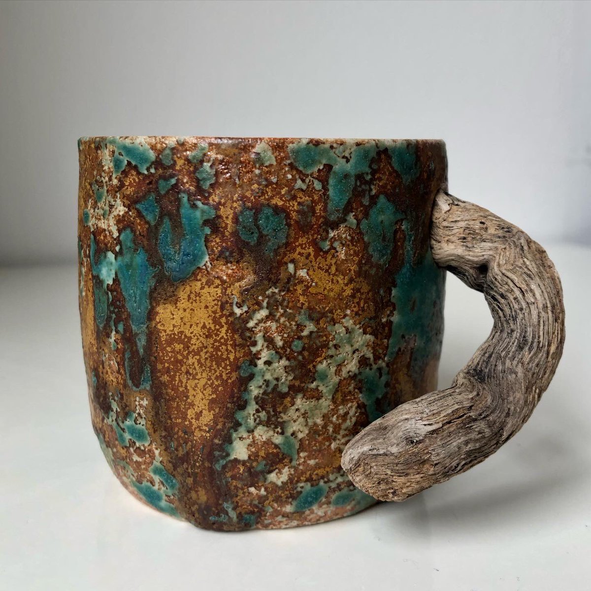katieiacovou's tweet photo. I am selling this piece as part of the #artistsupportpledge created my #matthewburrowsstudio . It measures approx 8cm in height and 7.5cm in diameter, selling for £40 (p&amp;p not included) #pottery #clay #handmade  #londonpotter #ceramicslondon https://t.co/wQSEInp5Hj