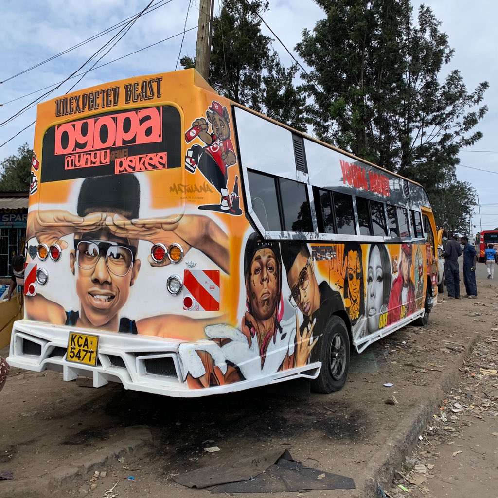 MatwanaCulture's tweet photo. Gari safi ya Mtaa Safi #YoungMoney
Young Money Representin Komarock Route 19C #Fastaman #ToxyCustoms #SourceEntertainment
#Matatu #LongLiveTheMatatuCulture
#MatwanaMatatuCulture https://t.co/1yiz4DS0Ne https://t.co/4FXVRIzqOm