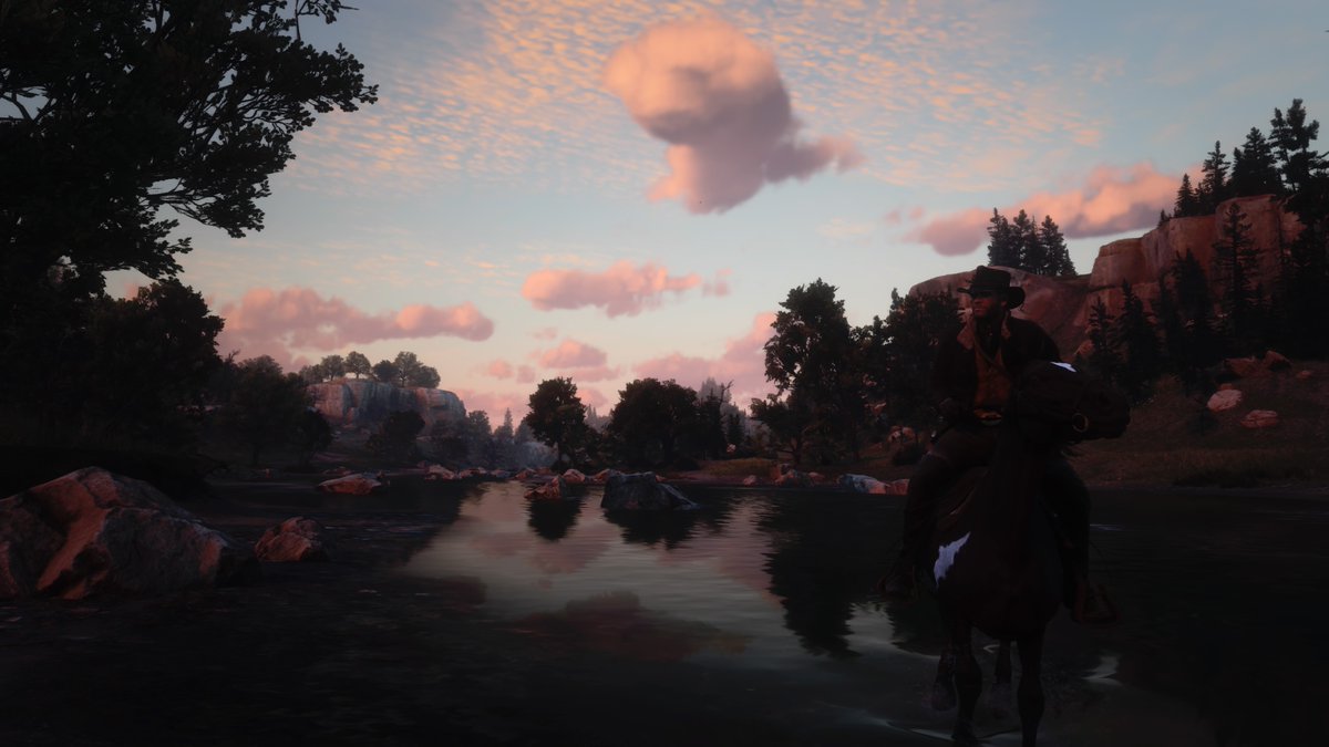 aced82's tweet photo. Red sky in the morning #Reddeadredemtion2 #VirtualPhotography #Gameotography #Capturegallery #PS4share https://t.co/5qrfxbNY0I