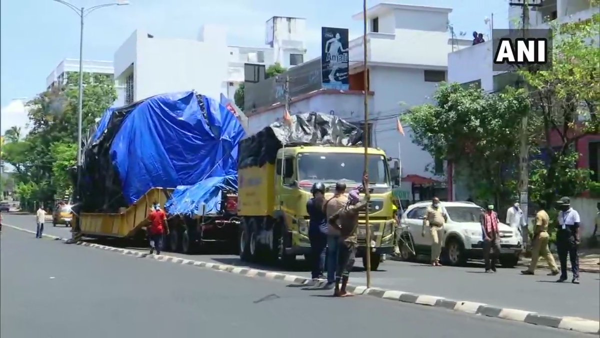 ANI's tweet photo. Kerala: A truck, carrying an aerospace horizontal autoclave for delivery to Vikram Sarabhai Space Centre in Thiruvananthapuram, reached the city today a year after starting from Maharashtra. Staff say, "Started in July 2019 &amp; travelled across 4 states. Hope to deliver this today" https://t.co/XNaCjXa1C3