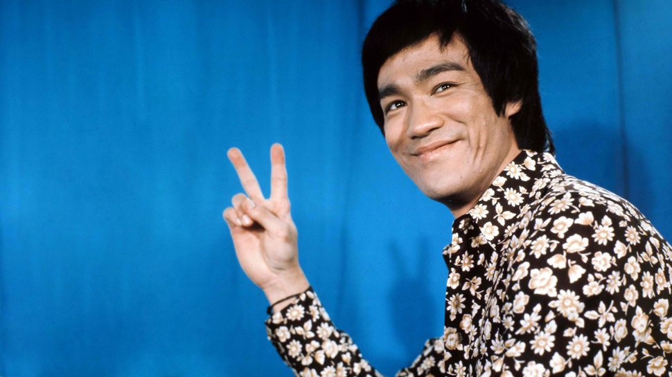 KFMovieGuide's tweet photo. Attention #BruceLee fans! Listen to my conversations with @brucelee historian #SteveKerridge, #EnterTheDragon star #BobWall, Lee's goddaughter #DianaLeeInosanto and biographer #MatthewPolly only on #KFMGPod - available now everywhere you get your podcasts. https://t.co/kXe47KT13i https://t.co/A5tHg9RuYD