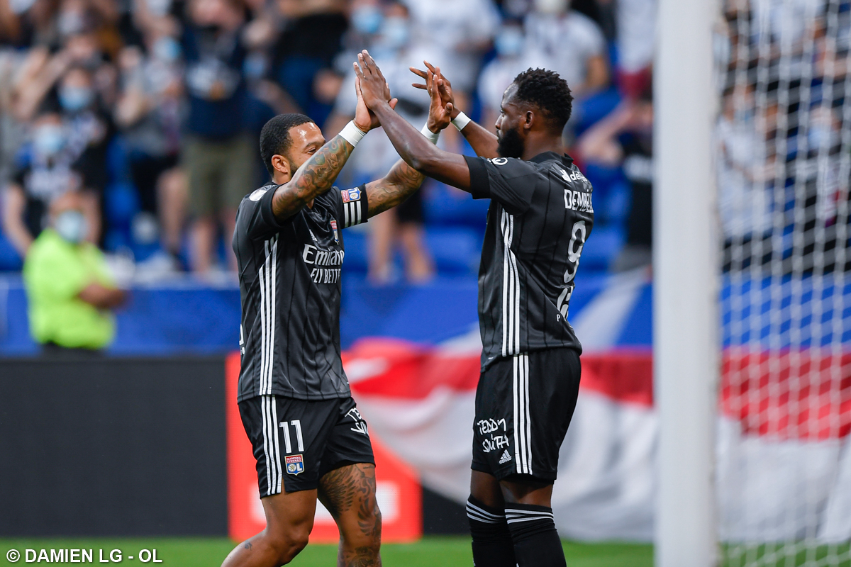 OL's tweet photo. 📸 #OLCEL 2-1 en photos !
👉 https://t.co/HtzHJnpY04 https://t.co/xsaxRv04Pp