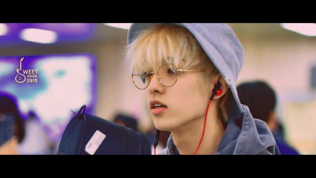 park jaehyung airport pics as movie stills- a thread