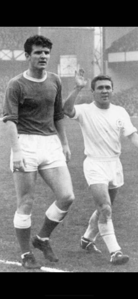 KitsOnHangers's tweet photo. Battle Of Goodison .... Welcome Back @LUFC Two @everton Greats #BrianLabone Corinthian #BobbyCollins Little General 💙💙@Kipper_efc @BillDoherty1 @KeeganBig @darbystevecoach @blackrodblue @EvertonHeritage @LuvEvertonForum @ESCLA1975 @lcabbabeh @prenno @bluescouse https://t.co/IfPmkk6pdu