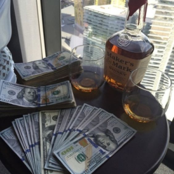 sugardadcon's tweet photo. I would like to buy feet pics! Dm me if your selling.

#feetpics #sugardaddywanted #sugarbabywanted #sugardaddy #buyingfeetpics #realsugardaddy https://t.co/q0PtDIHUgt