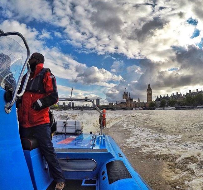 thamesjet's tweet photo. We sure miss a bit of Sunday speed.
📷 @alice.sampo #thamesjet #riverthames #london #igerslondon #staysafe #towerbridge #UK #river #speed #speedboat #touroflondon #adrenaline #boatride #thrill #discover #discoverlondon https://t.co/sSyzKc3ahA