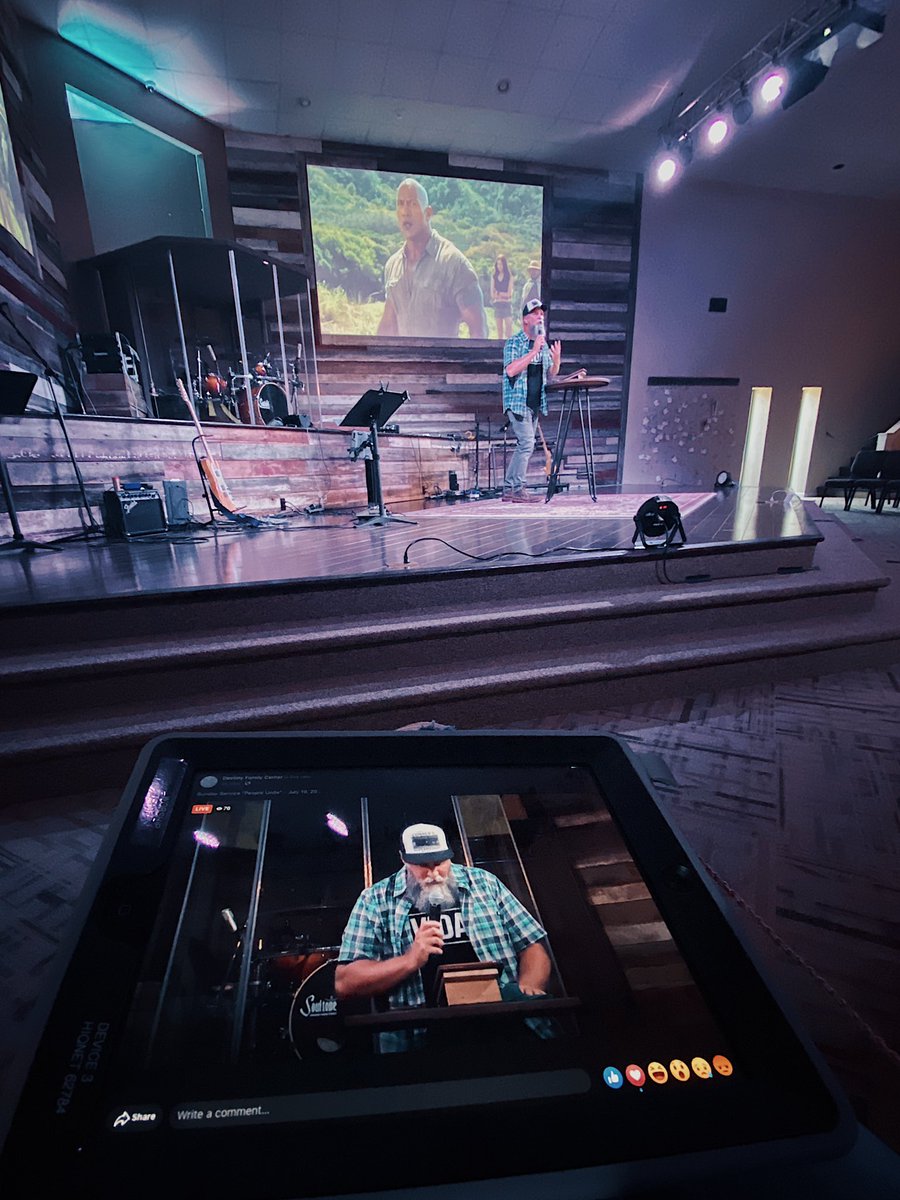 DestinyFam's tweet image. Are you watching online? Check us out on YouTube and Facebook right now! #PeopleUnite