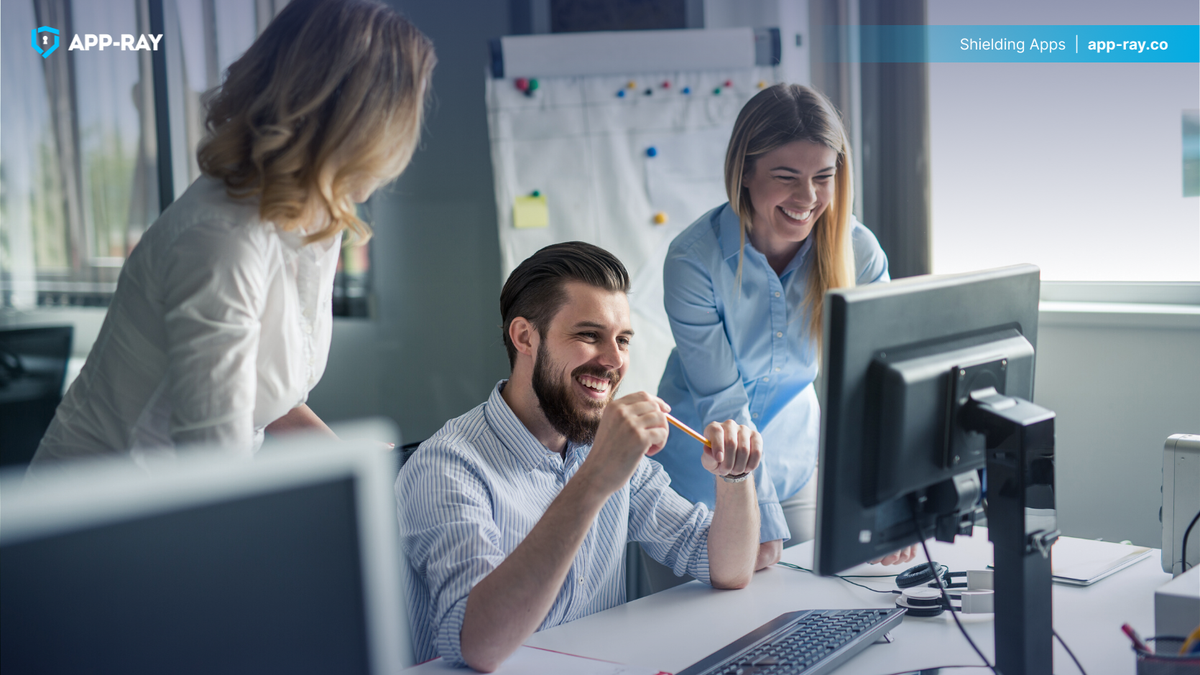 AppRayOfficial's tweet photo. Submit an app for analysis with a single click 👍 https://t.co/MctUm2wjgp 📲 You just need to select your application, Android or iOS, and submit it – all your job is done. #appsec #appray #appanalysis #Android #iOS #mobilesecurity #appdeveloper #AppDeveloper #appdevelopment https://t.co/0EeNYfQ74f
