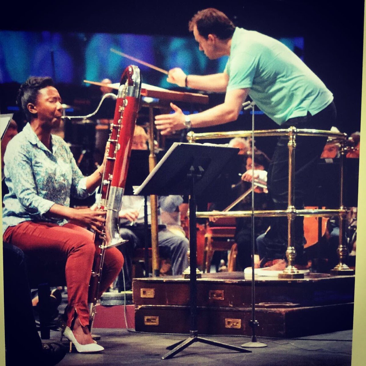 queencontra's tweet photo. Looking forward to the 2017 ⁦@bbcproms⁩ tonight at 19:05!!
Also on this day FIVE years ago today!!  Wonderful memories @queencontra @cbso ⁦@andris_nelsons⁩ https://t.co/dU7I8j9oTF