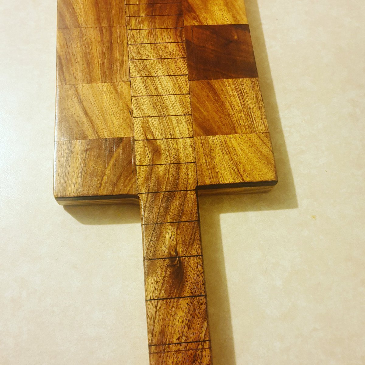dan_bowen's tweet image. Just finished a new chessboard made from a fret board i mucked up... Learning is messy and has unexpected outputs sometimes #ausedchat