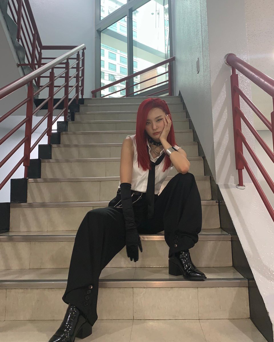 RedVelcroBr's tweet photo. seulgi biaseds estão vivas depois de hoje? https://t.co/dpp2jzGKoD