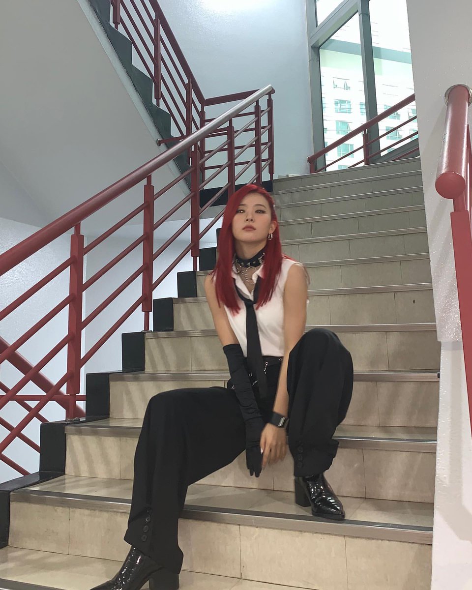 RedVelcroBr's tweet photo. seulgi biaseds estão vivas depois de hoje? https://t.co/dpp2jzGKoD
