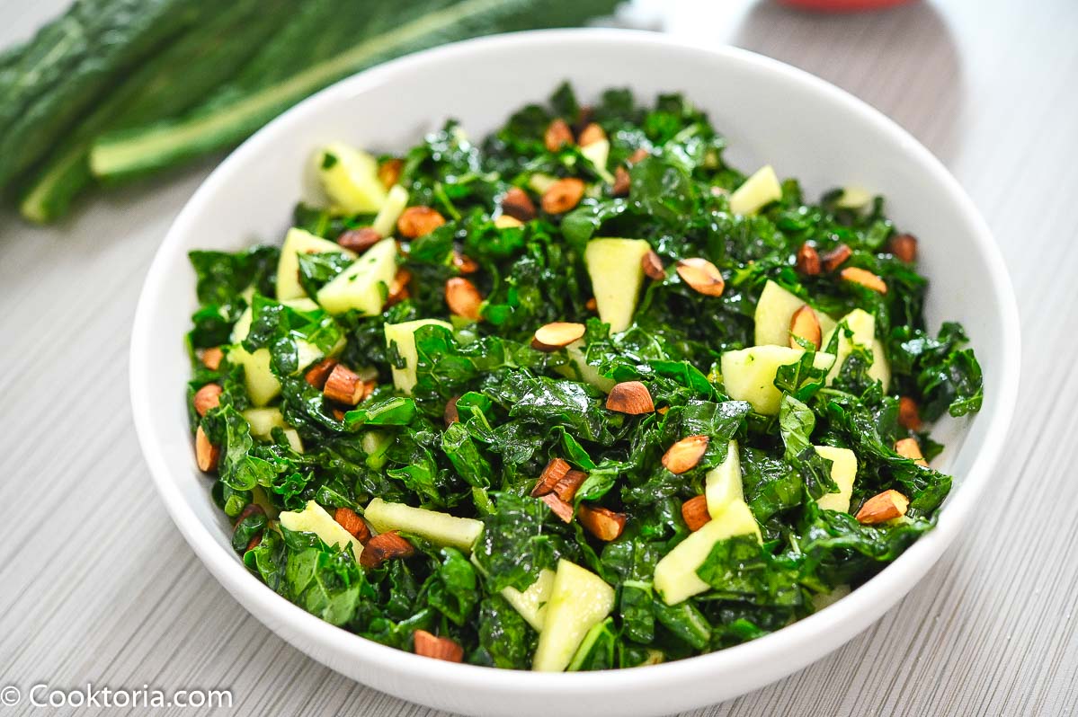 cooktoria's tweet photo. This Amazing Kale Salad is so scrumptious. Made with roasted almonds and crisp apples, it’s just bursting with delicious flavors. https://t.co/Viy1o23foa https://t.co/MPqnF59siu