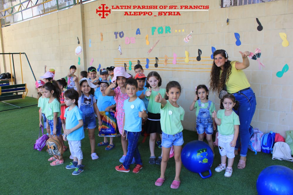 LatinParish's tweet photo. JOY of service...Joy radiated in the eyes of our children and they managed to bring it to others … #Oratory2020 #LatinParish #Aleppo #Syria https://t.co/0b8mTydTGn https://t.co/XBm2dtuDLS