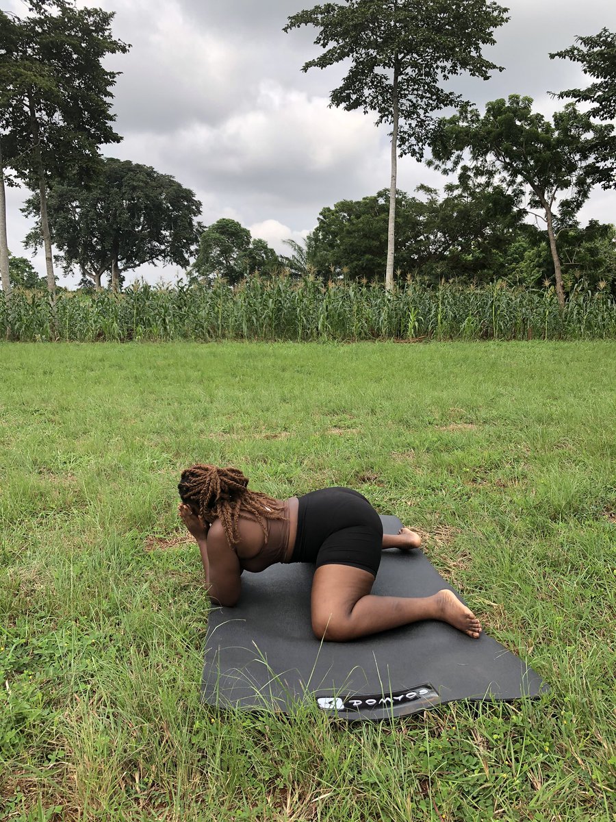 _Ode__'s tweet photo. Hi guys . I do yoga and post them on my snap I would really appreciate it if you guys would add me on snap. Adding up and viewing my snaps would be a great help. It is my hustle. Please RT my customer might be on your TL. 
The handle is maame.o https://t.co/qmzpRbzBSo