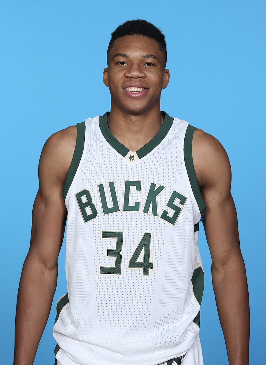 BleacherReport's tweet photo. Giannis’ evolution since he entered the league.⁣⁣
⁣⁣
Can’t fake the work 😤 https://t.co/D606VrwMV9