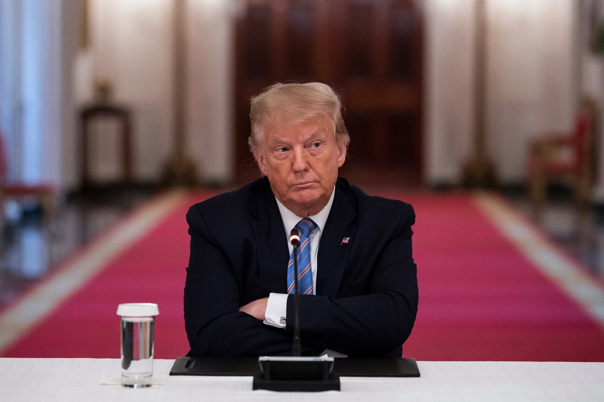 Adnkronos's tweet photo. #Trump: "Alla fine avrò ragione, virus sparirà" - #coronavirus https://t.co/kkSUCbbkWL https://t.co/UTS4eMeO1z
