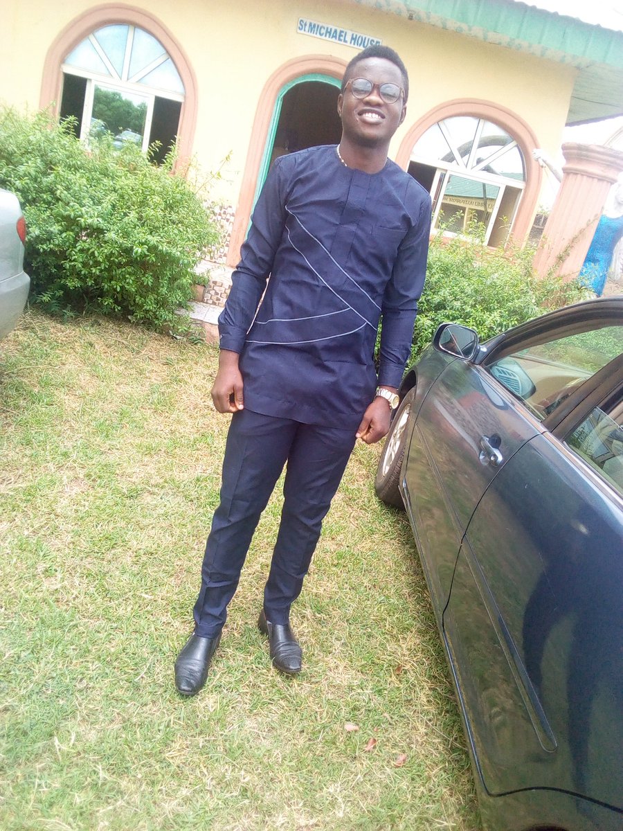 Fatbuzz3's tweet image. Happy Sunday lovers