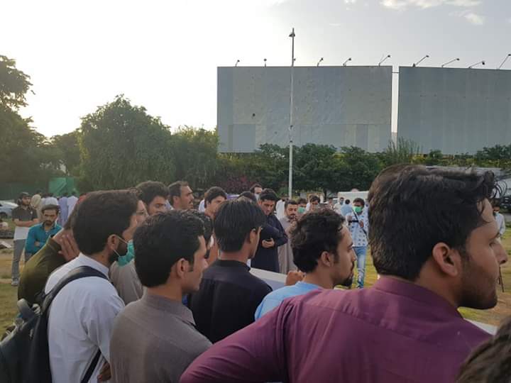 Rkdawar07's tweet photo. Restore 3G4G In all Merged District's XFATA. Peaceful Protists in islambad about Network and 3G4G Intenet.
#Restore3G4GInMergedDistricts #networking #XFata https://t.co/X93zh7BGOE