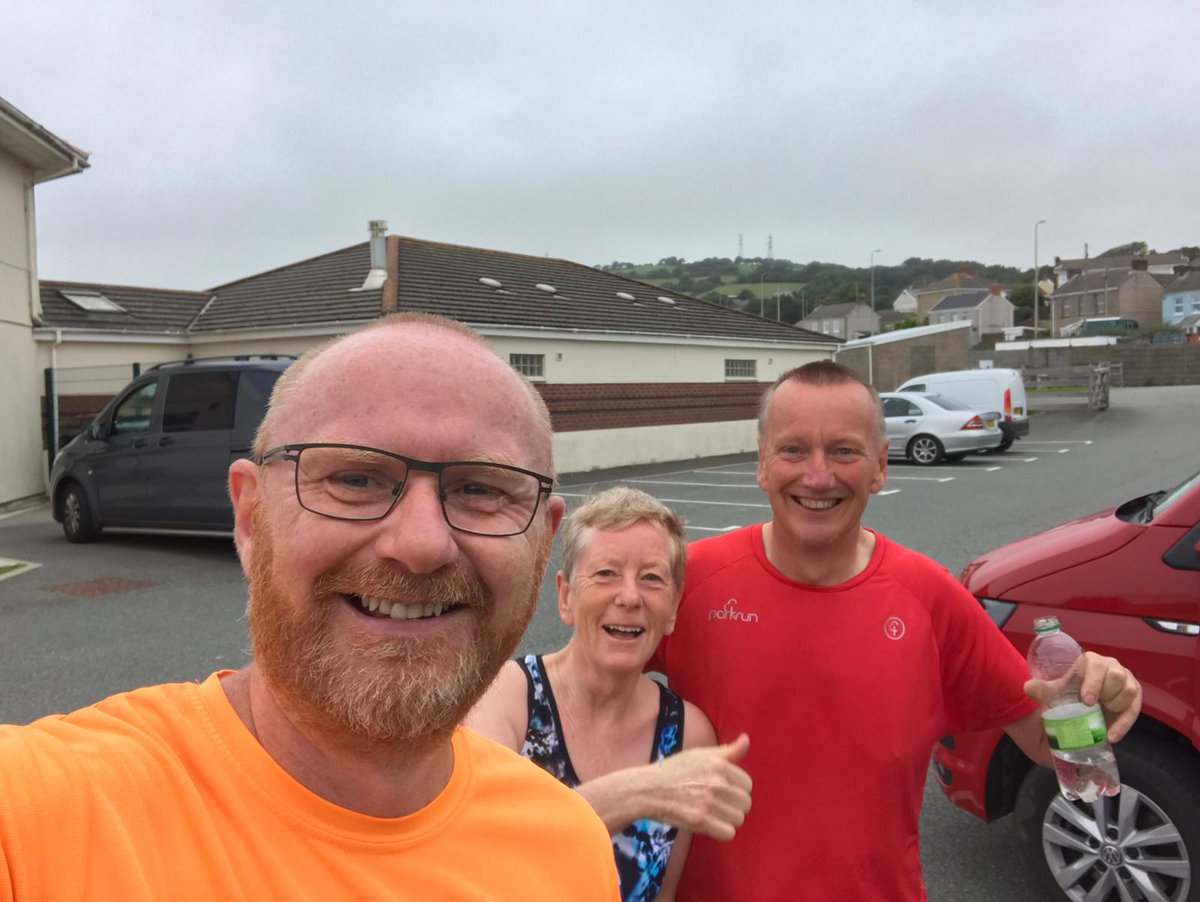 Good to be back! Lovely route and good company, thanks run leader <a href="/4ndrewStephens/">Andrew Stephens</a> 👐