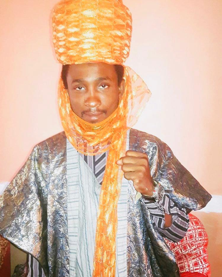 BukarAlhAli1's tweet photo. The youths king kdn https://t.co/ubLaFUpwqF
