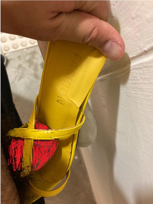 反應很好..來第2彈 那天晚上其實射了2雙..另外一雙也是很棒 黃色這對其實太爽了  #扫楼 #恋足 #打胶  #原味 #射鞋 #Cumshoes #射平底鞋 #Cumflats #掃樓 #洗樓 https://t<a href="/tag/%E6%89%AB%E6%A5%BC"class="tags">#扫楼</a><a href="/tag/%E5%8E%9F%E5%91%B3"class="tags"><span>#原味</span></a><a href="/tag/%E6%81%8B%E8%B6%B3"class="tags"><span>#恋足</span></a><a href="/tag/cumshoes"class="tags"><span>#cumshoes</span></a><a href="/tag/%E6%89%93%E8%83%B6"class="tags"><span>#打胶</span></a><a href="/tag/%E5%B0%84%E9%9E%8B"class="tags"><span>#射鞋</span></a><a href="/tag/%E5%B0%84%E5%B9%B3%E5%BA%95%E9%9E%8B"class="tags"><span>#射平底鞋</span></a><a href="/tag/cumflats"class="tags"><span>#cumflats</span></a><a href="/tag/%E6%B4%97%E6%A8%93"class="tags"><span>#洗樓</span></a>