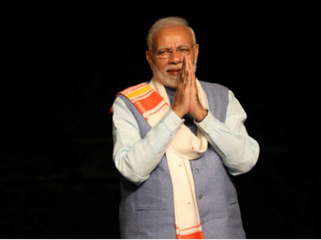 Pm_modi_99's tweet photo. Retweet If You Are On Twitter Only Because Of PM Modi. #CongratsModiJiFor60M https://t.co/DbnheyslSs