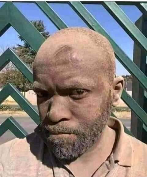 Gideon Gono this afternoon after Zimbabwean citizens dealt with his pathetic LIES!