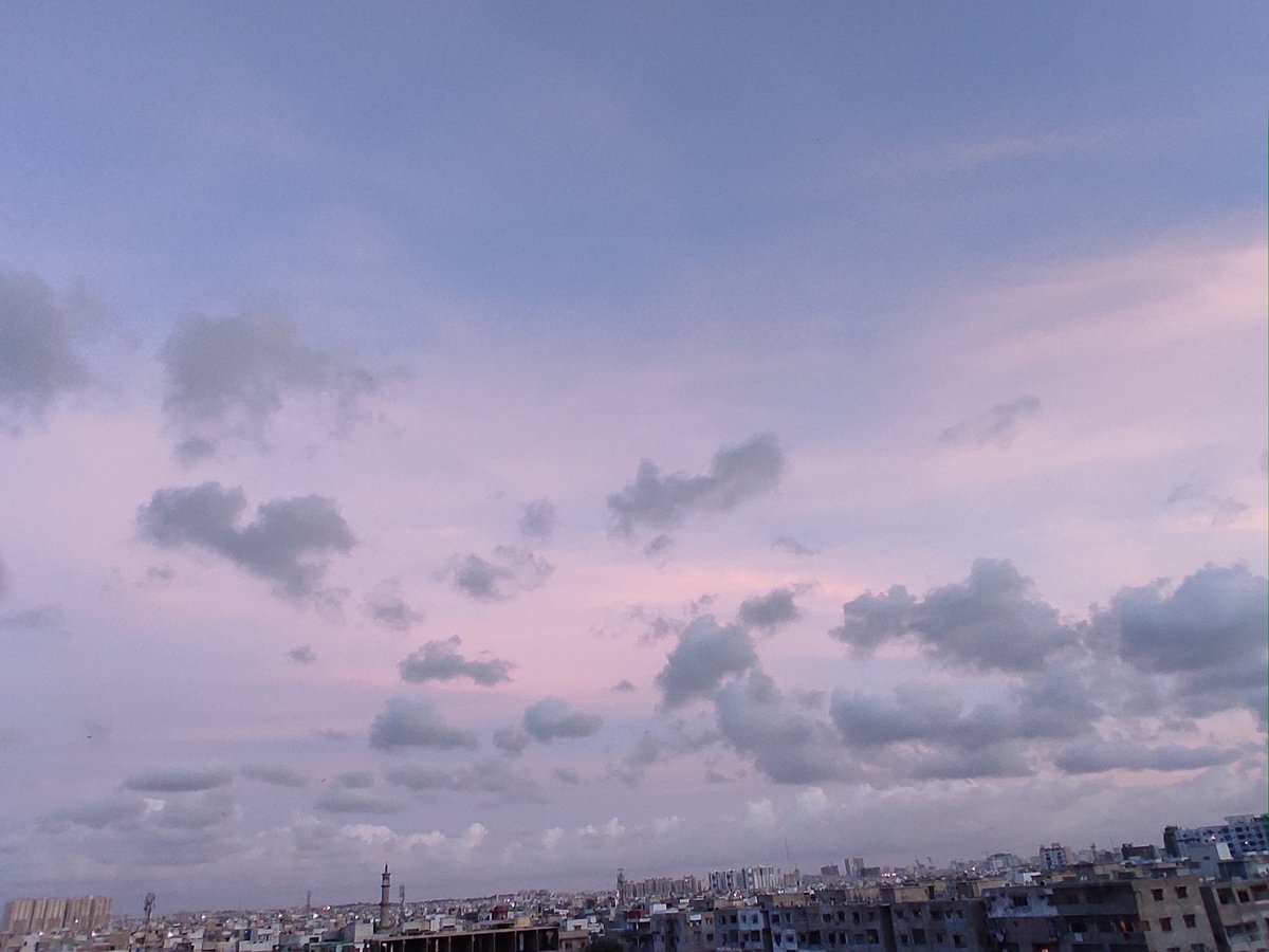 jibransiddiqui's tweet photo. Mein #cloudclout main hissa dalna bhool gaya tha. Here's my contribution. https://t.co/YJ0ns13UmL