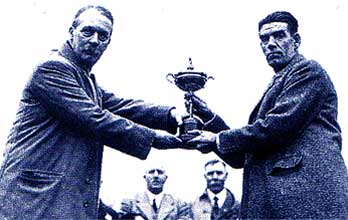 GolfInKent's tweet photo. Today would have marked the final of the #149thOpen, so we're taking a look back at the times Kent has hosted the championship! Today's round up looks back at championship courses @Princesgolfclub and @RCPgolfclub's turns to host in 1909, 1920 and 1932! https://t.co/RlNvy6th5q https://t.co/erI0dws0fX