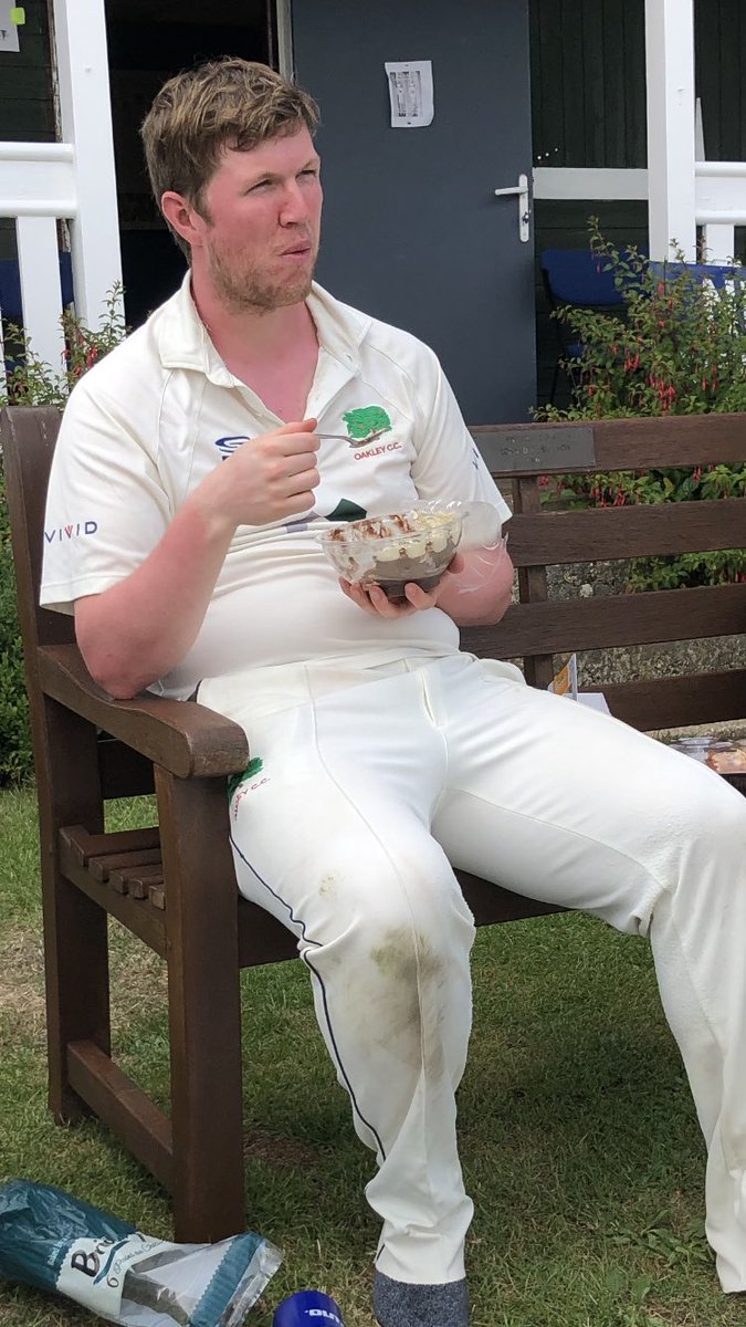 One bonus of bringing your own food instead of having teas provided is that those who are health obsessed can stick to their strict diets