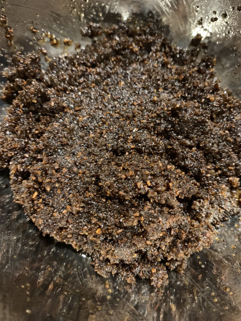 MuvasMakingz's tweet photo. @TeeNastySavage Hello! We’re new to Twitter! Looking to gain an audience. 

Blackmade skincare products. 

Check us out! https://t.co/gvKIhyKGBu