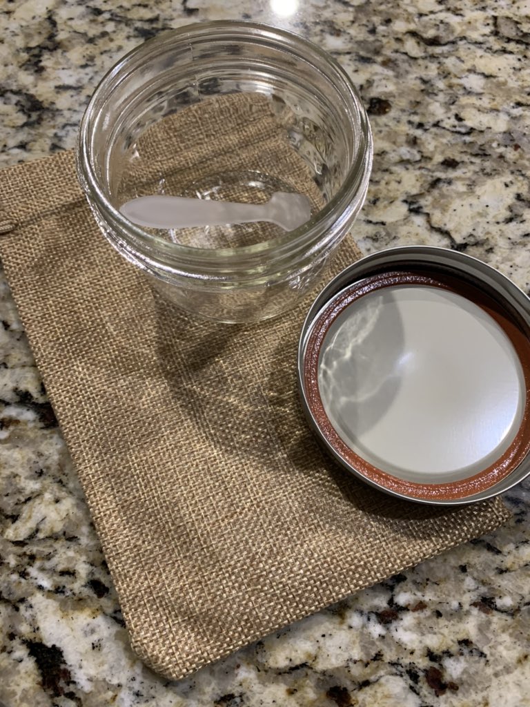 MuvasMakingz's tweet photo. @TeeNastySavage Hello! We’re new to Twitter! Looking to gain an audience. 

Blackmade skincare products. 

Check us out! https://t.co/gvKIhyKGBu