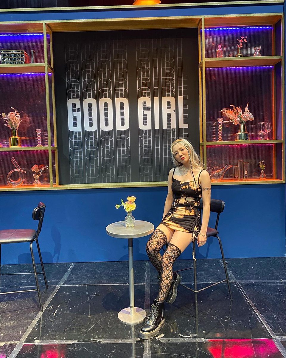 hyoseofrance's tweet photo. ∷📷∷ 04.07.20┋HYOYEON┋INSTAGRAM
« .
#Turl
#goodgirl »
____________________
©HYOSEOFRANCE┋hyoyeon_x_x┋SeulHyo https://t.co/HHl4u7WSYH