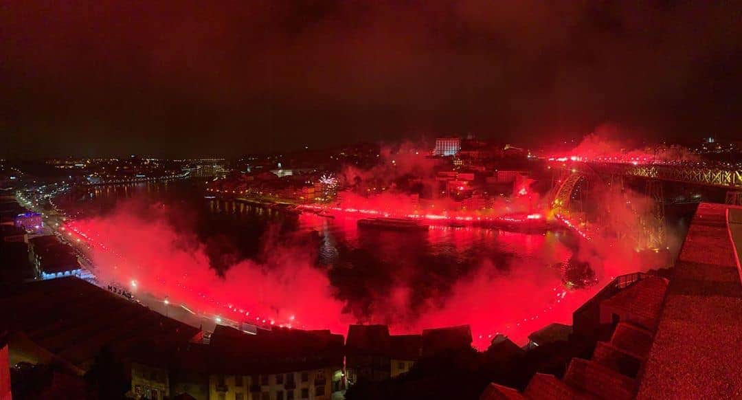 101ULTRAS's tweet photo. 🇵🇹 Porto's title celebration https://t.co/MVZ23K0Eii