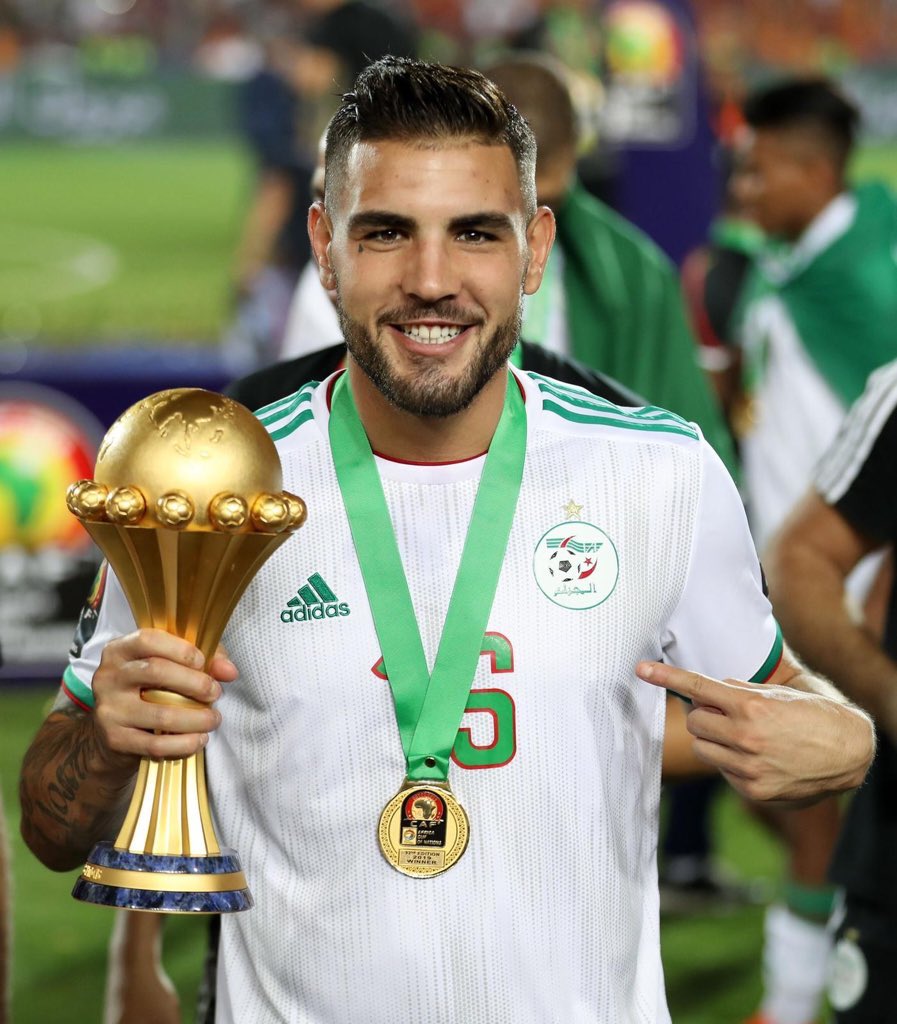 AndyDelort9's tweet photo. Le moment présent est vite passé, c’est le souvenir qui dure. 
Déjà 1 an 🇩🇿 
#LesVerts⭐⭐ #TeamDZ #LesFennecs #123VivaLAlgerie https://t.co/WGoV3mJ55Z