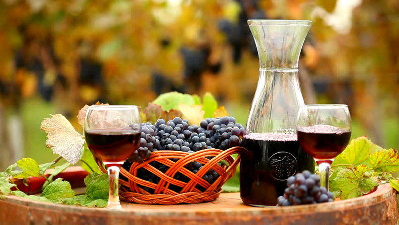 GeorgiaWineland's tweet photo. 🇬🇪🍷Famous American magazine Esquire has made Georgian wine-Tears of a pheasant ''Tavkveri'' one of the best natural wines in the world.
Wine: Red-Dry
Grapes: Tavkveri
Region: Kartli-Georgia
Producer: Pheasant's Tears Winery
Strength: 12%
Volume: 0.75 L
Price-From 2️⃣0️⃣ $ https://t.co/cueH7WgOYX