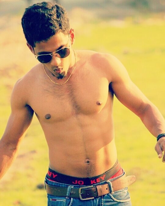 vinith1078's tweet photo. How many have met this hot athelete in Chennai ? https://t.co/l69gxjaQO1