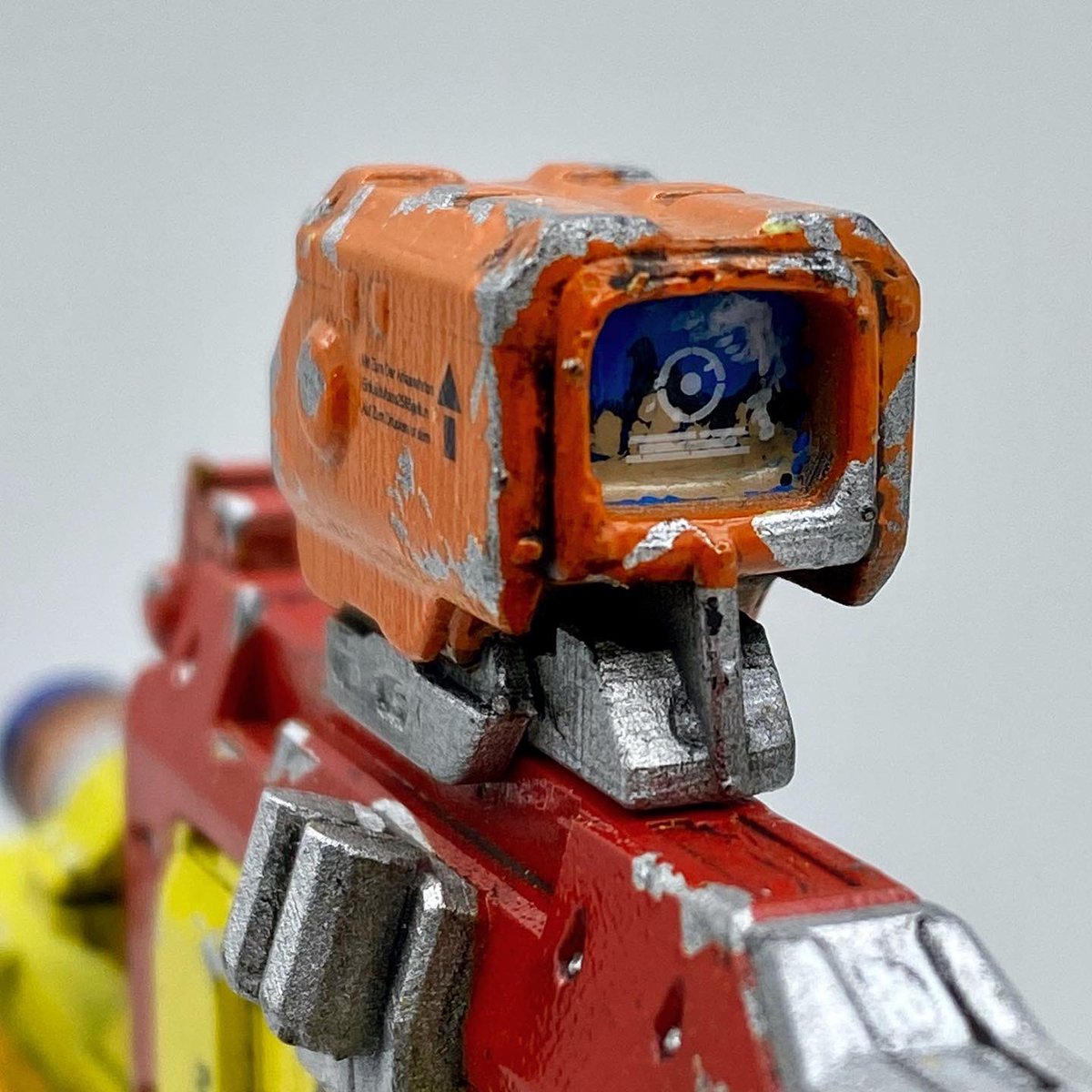 wearerobots_au's tweet photo. Thanks everyone who joined me over on Instagram Live this weekend. I managed to get the #Borderlands3 #gunwithlegs kit all painted up and finished for @scarlettegamr and Iβm really happy with how it turned out.
Expect more live streaming from us on the future. https://t.co/vFeWC4SMGo