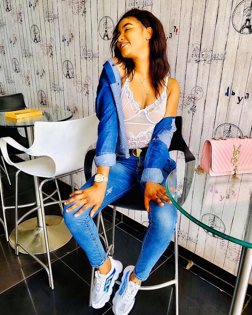 nwankwosoby's tweet photo. My favorite jpegs from 2019❤️
Wasnt quite using this bird app then
If u aren’t following me on ig @soby_enn, u are wrong😄
#happybutterfly https://t.co/lJwB7L81hb