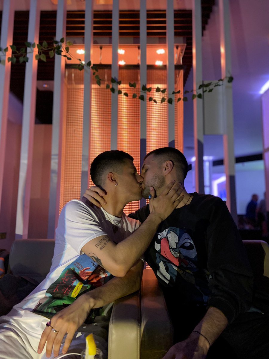 AfterSam's tweet photo. pues al final se hizo verdad 💙 https://t.co/vTLOaOjmjL