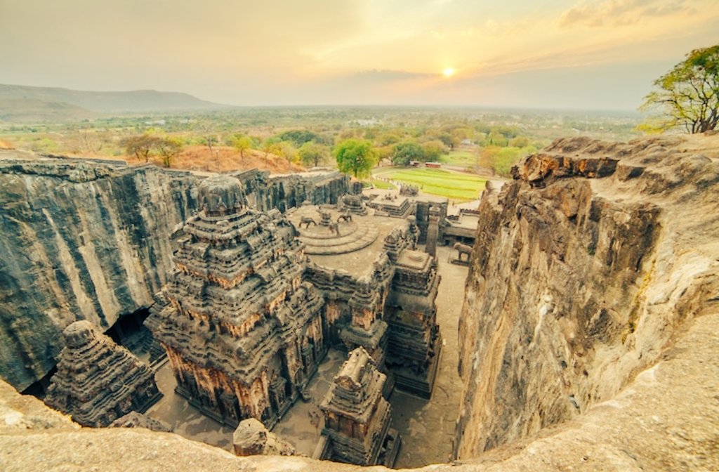 Victory in Rameshwaram and buit a temple there. After his death all the opponent got united and burnt the Rashtrakut capital Malakhed, lead to end of this great Empire. Rashtrakuts were great patron of art and litrature. The famous rock cut temple of Shiv at ellora was made by