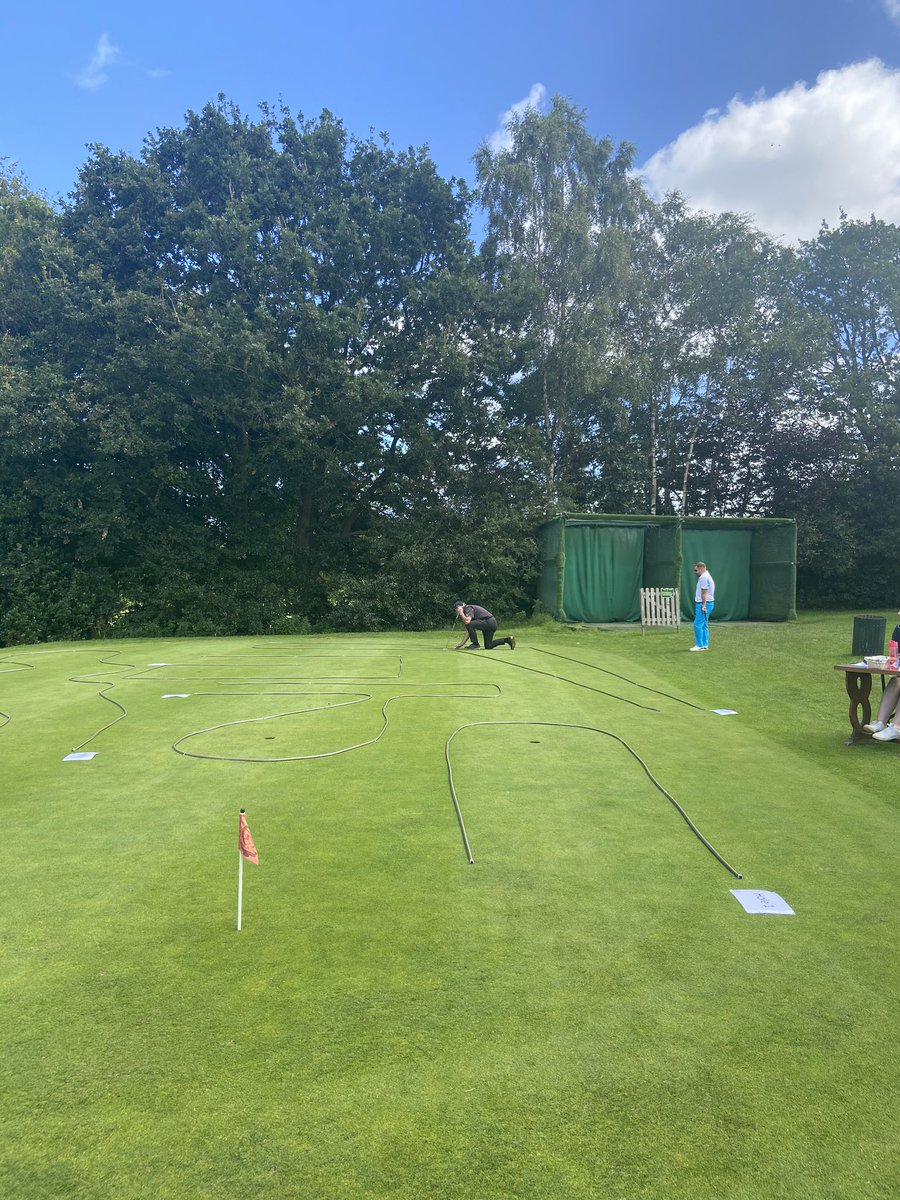 jaystores's tweet photo. Things are getting serious! Schoey lining his ball up and @TimTjg1969 on for a new course record #puttingcomp #WinAScotty https://t.co/h1WuhBf0Kz