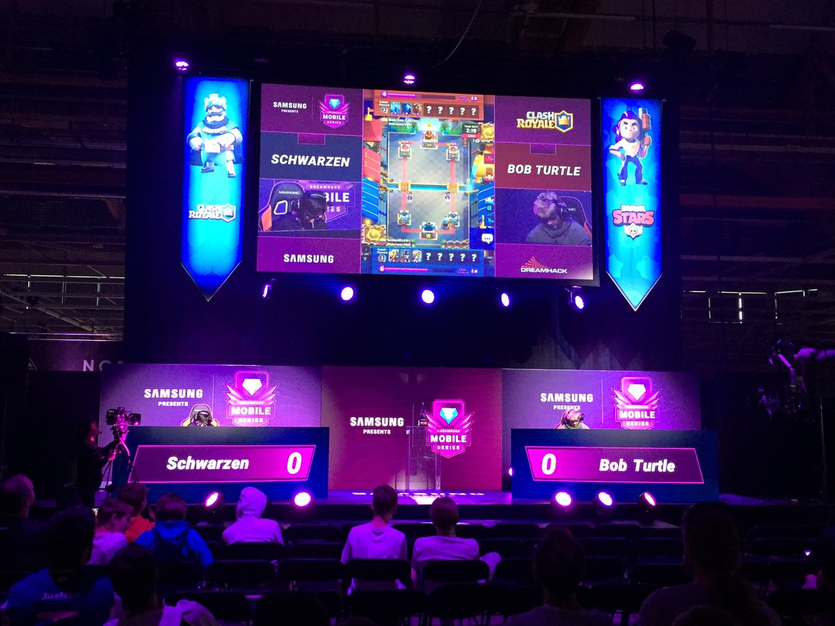esportrn_mobile's tweet photo. 1 year ago 🔥
#dreamhack2019
#ern #ernmobile https://t.co/eEv0IFlmOa