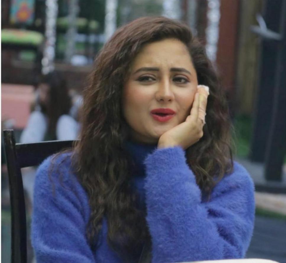 “If you’re sad, add more lipstick and attack.”  #ShalakhaReturns