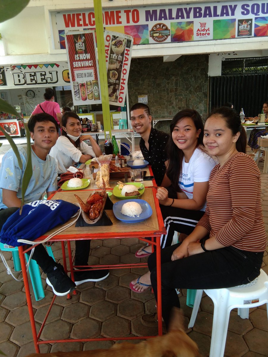 DotarotAlexis's tweet photo. For how many years.. Nagkita nasad  mig balik nila.. And we miss this moment. 😍
#Team2016 https://t.co/kFvhYTm39E